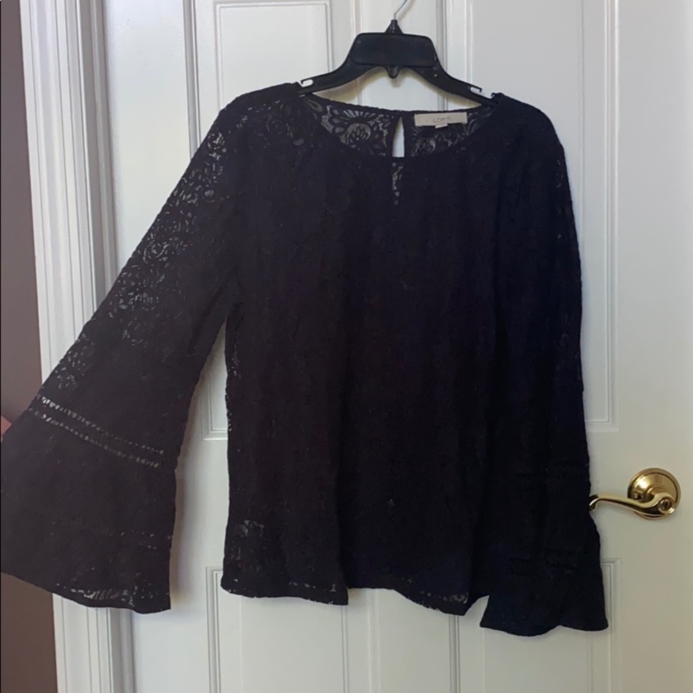 Navy lace tunic with flare sleeve
